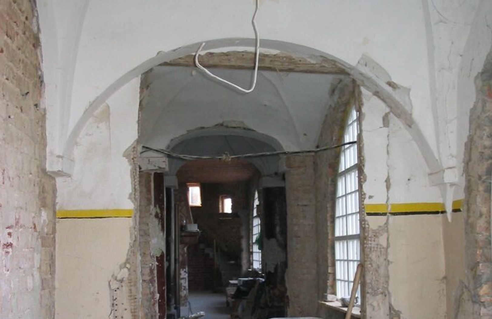 schloss_stolpe_arkadengang_4