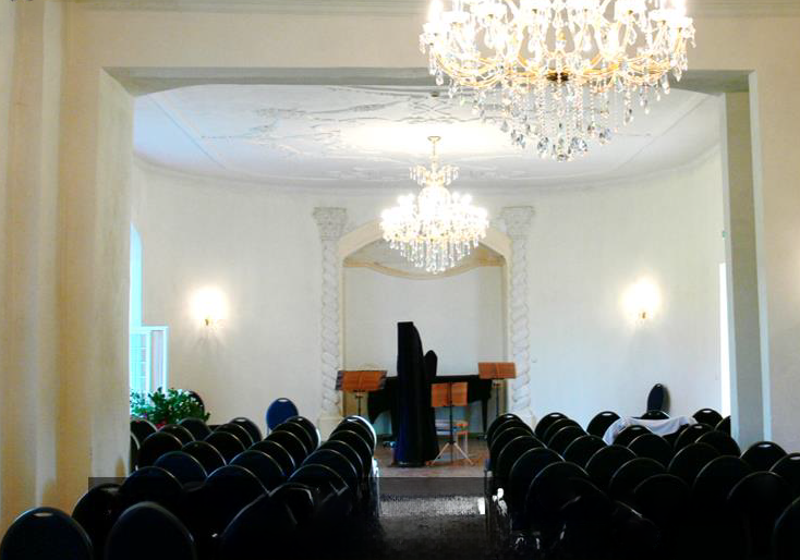 Aufsteller 5 2024 Gelber Salon_Speisesaal 2