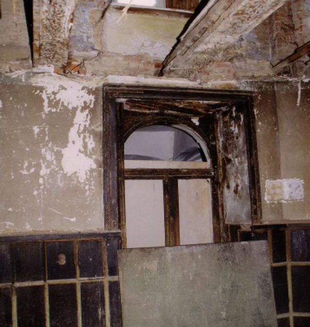 Aufsteller 7 2024 Garderobe und Toiletten im Billardraum