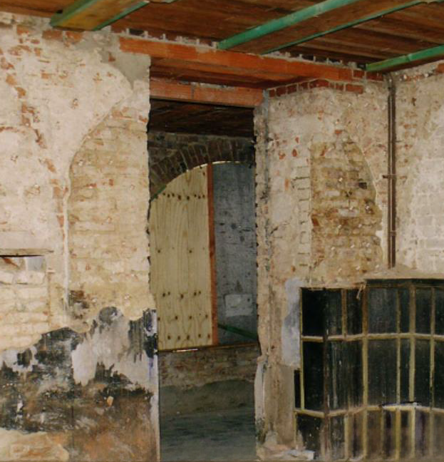 Aufsteller 7 2024 Garderobe und Toiletten im Billardraum2